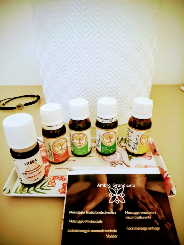 Studio privato di Massaggio Olistico - Massaggi (6)