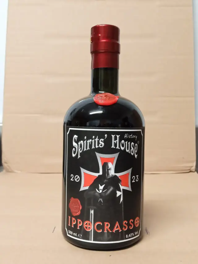 Spirits House - Vini e bevande (2)