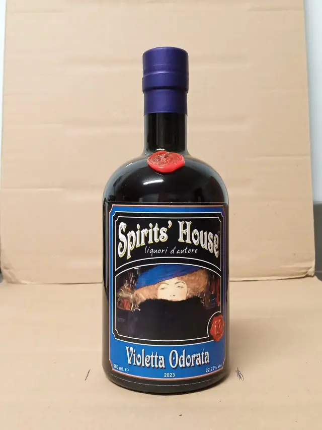 Spirits House - Vini e bevande (5)