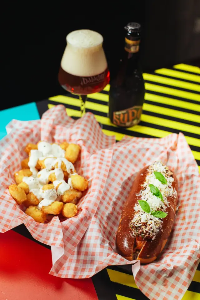 Pop Dog & Beer - Street food a Genova (3)