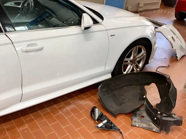Carrozzeria Cocciolo - Auto e Moto a Chiavari