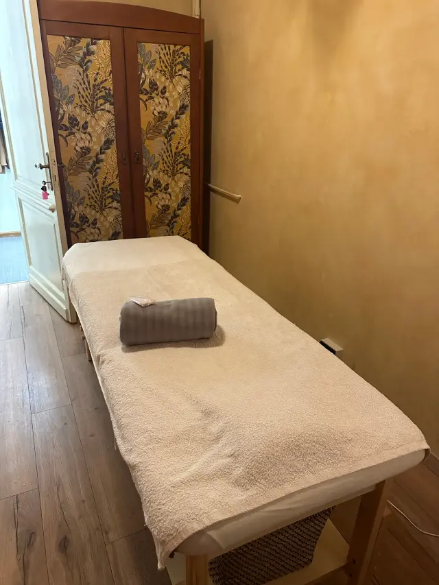 Alessandra Schenone Trattamenti Olistici - Massaggi a Genova (4)