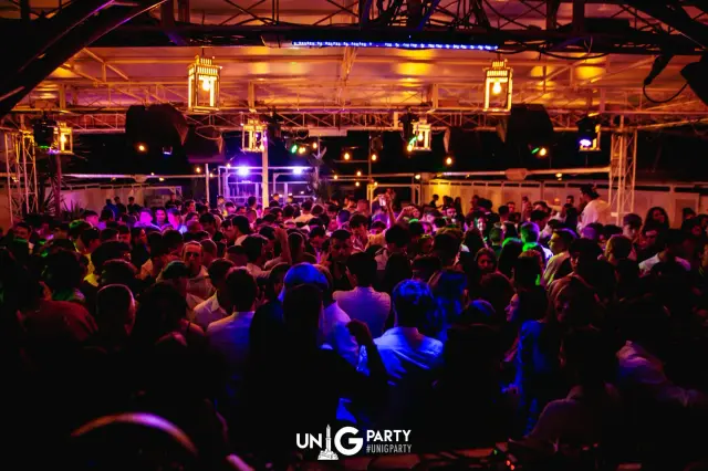 Estoril Beach Club - Stabilimenti balneari a Genova (4)