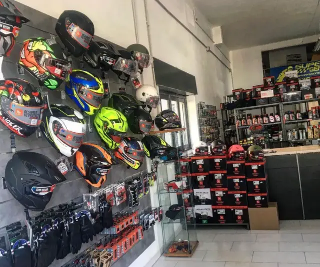 SUPERBIKE - Officine moto a Genova (2)