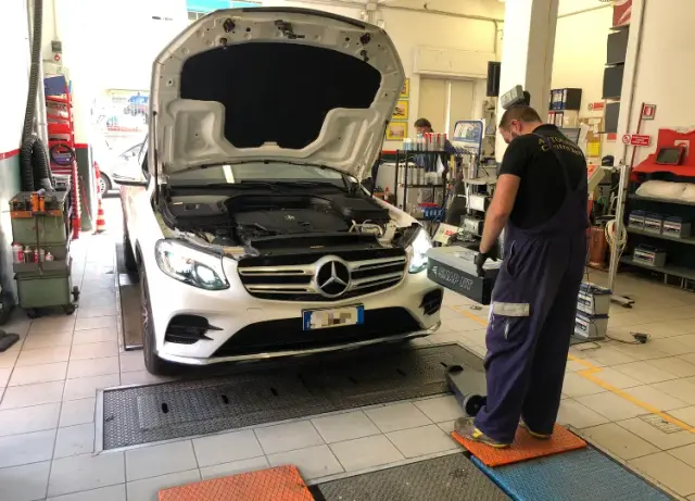 Centro Revisioni Autocavallotti - Auto e Moto (6)