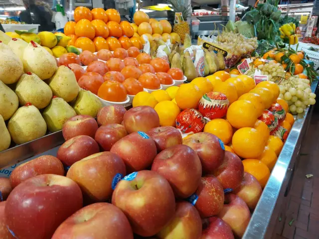 Verdura e Frutta di Andrea Bonazza - Ortofrutta a Genova (2)