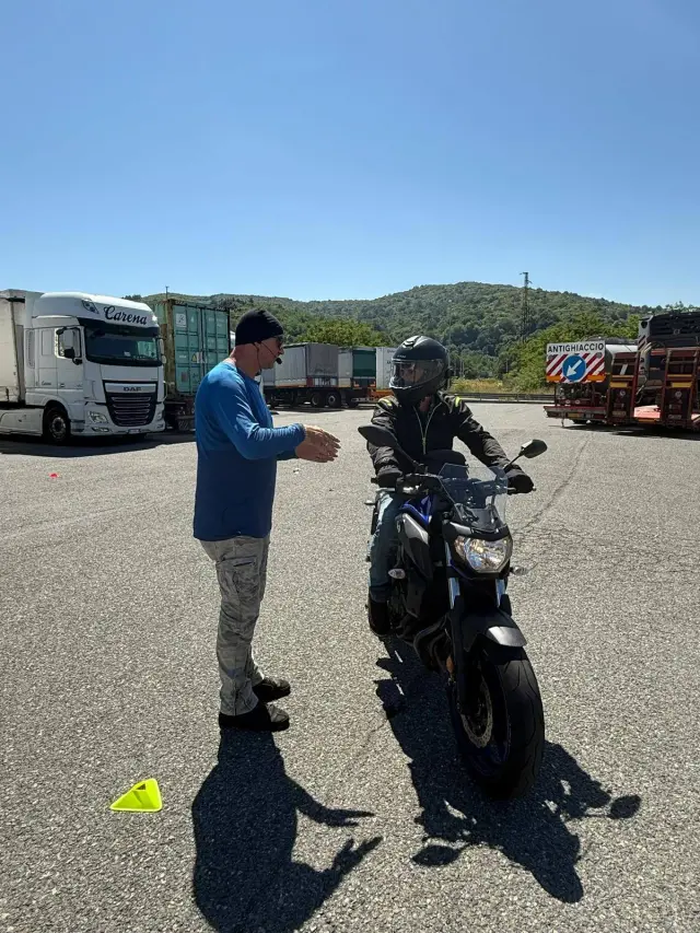 Scuola di motociclismo - Sport a Genova (2)