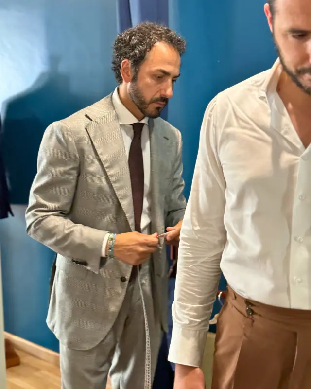 Sartoria Poesia - Abiti su misura a Genova (5)