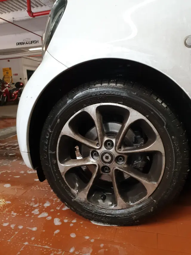 Park e Wash San Vincenzo - Parcheggi a Genova