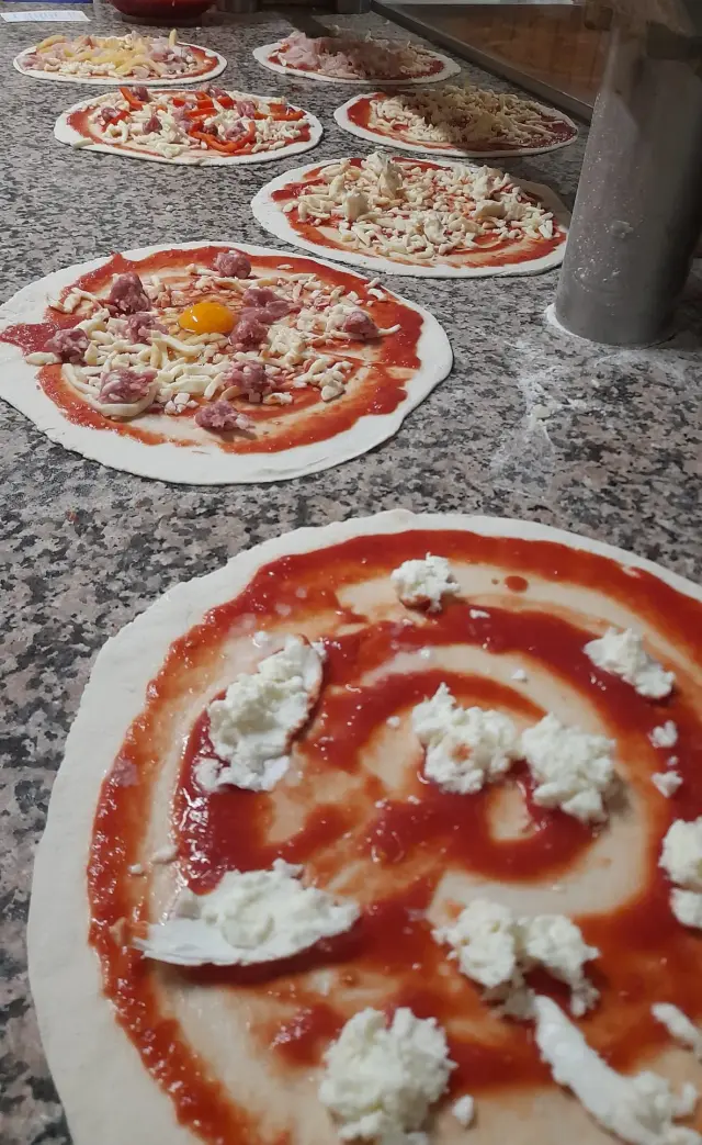 Pizzeria La Piazzetta Di Prà - Dove mangiare a Genova (6)