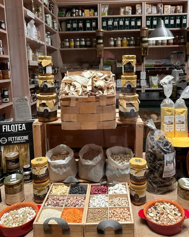 La Drogheria di Paola e Simona - Drogherie a Genova (4)