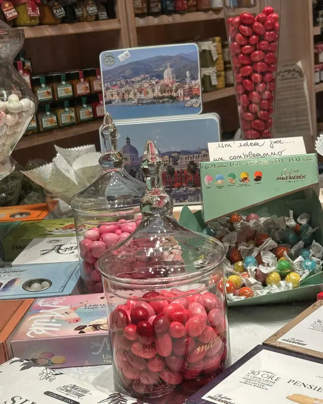 La Drogheria di Paola e Simona - Drogherie a Genova (5)