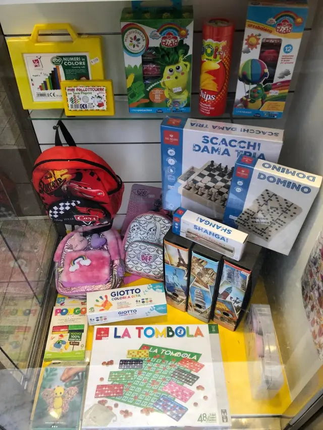 Cartoleria Minerva - Cartoleria a Genova