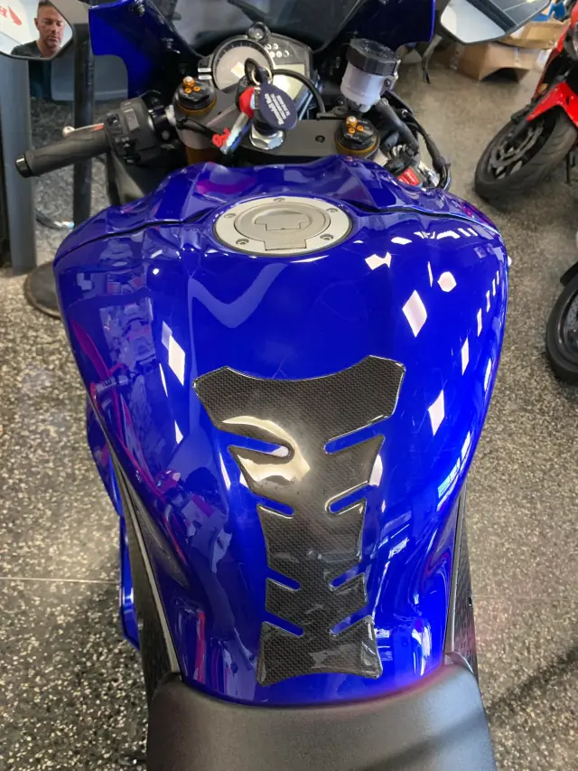 Tecnomoto snc - Auto e Moto a Genova (5)