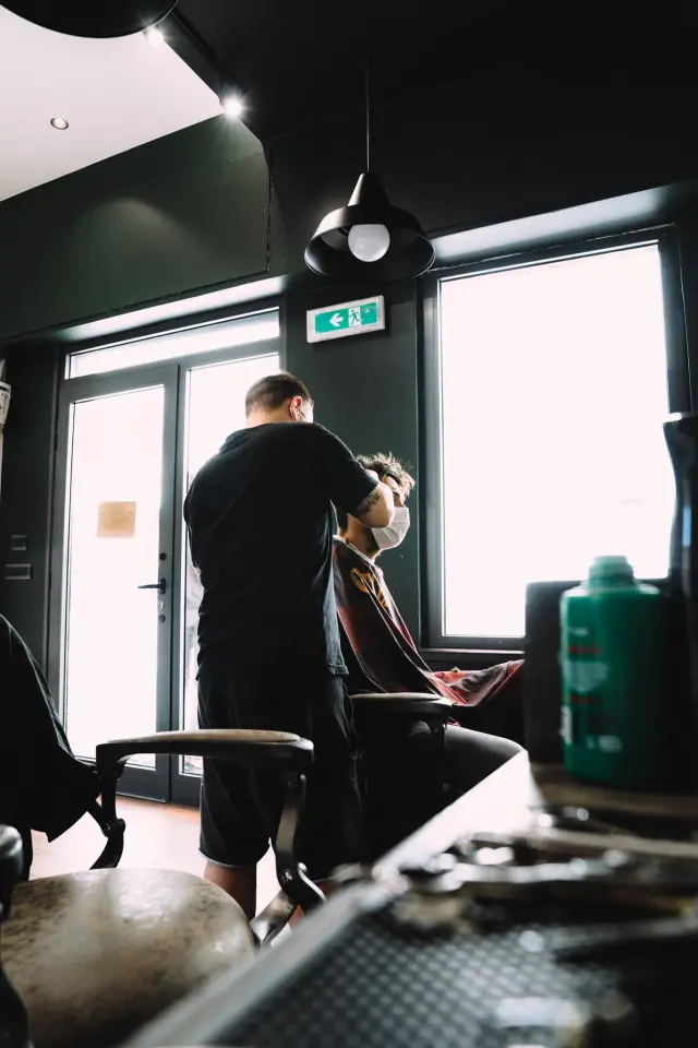 Le Figaro Barber & Gentlemen's Club - Barberie a Genova (6)