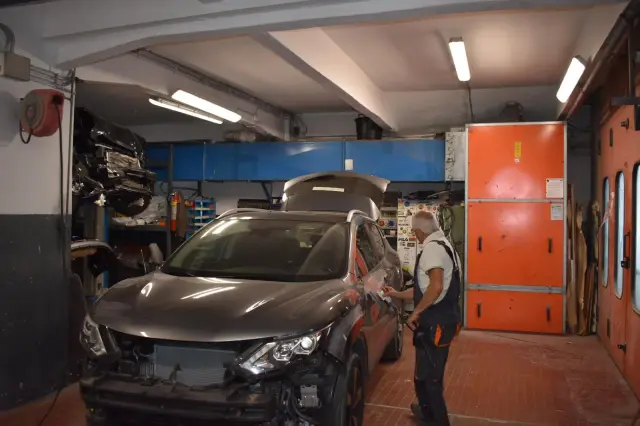 Carrozzeria Officina Automoto - Autofficine (4)