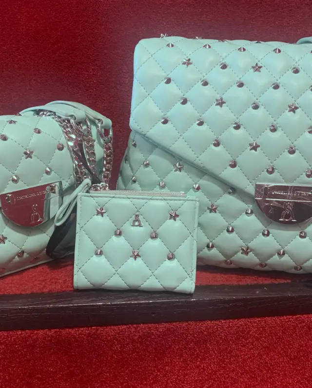 Lorena Mariani Pelletterie - Accessori a Genova (3)