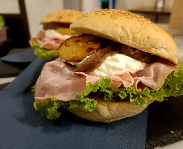Signor Kiwi - Bar e caffetterie (5)
