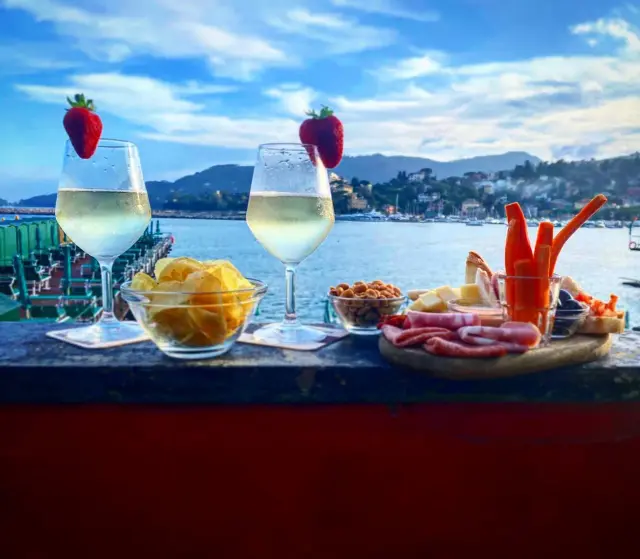 Caffe Zipier - Bar e caffetterie a Rapallo
