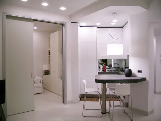Interni e Dintorni - Casa e Ufficio a Genova