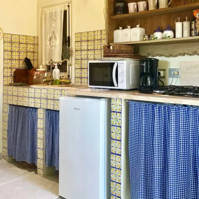 Le Residenze di Nemorino - Bed & Breakfast (4)