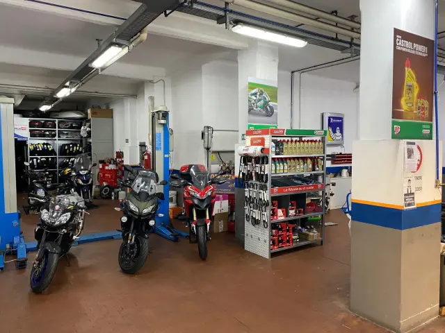 Arme Motors - Autofficine a Genova (2)