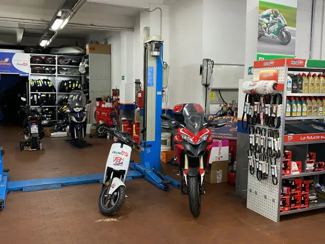 Arme Motors - Autofficine a Genova (5)