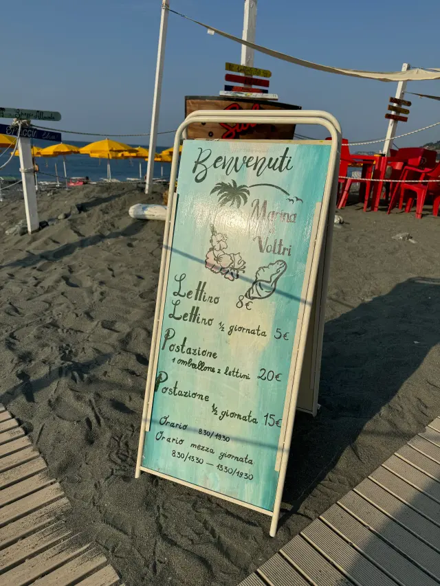 Marina di Voltri - Stabilimenti balneari a Genova (4)