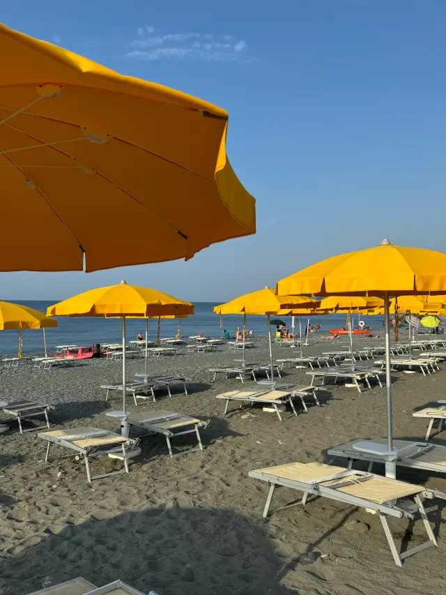 Marina di Voltri - Stabilimenti balneari a Genova (5)