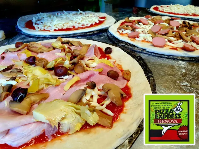 Pizza Express - Dove mangiare a Genova (4)