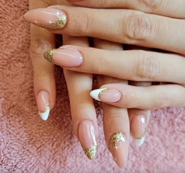 Al kalea Nails - Centri Estetici a Genova (6)