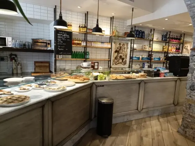 Kusi Caffe - Bar e caffetterie a Genova (2)