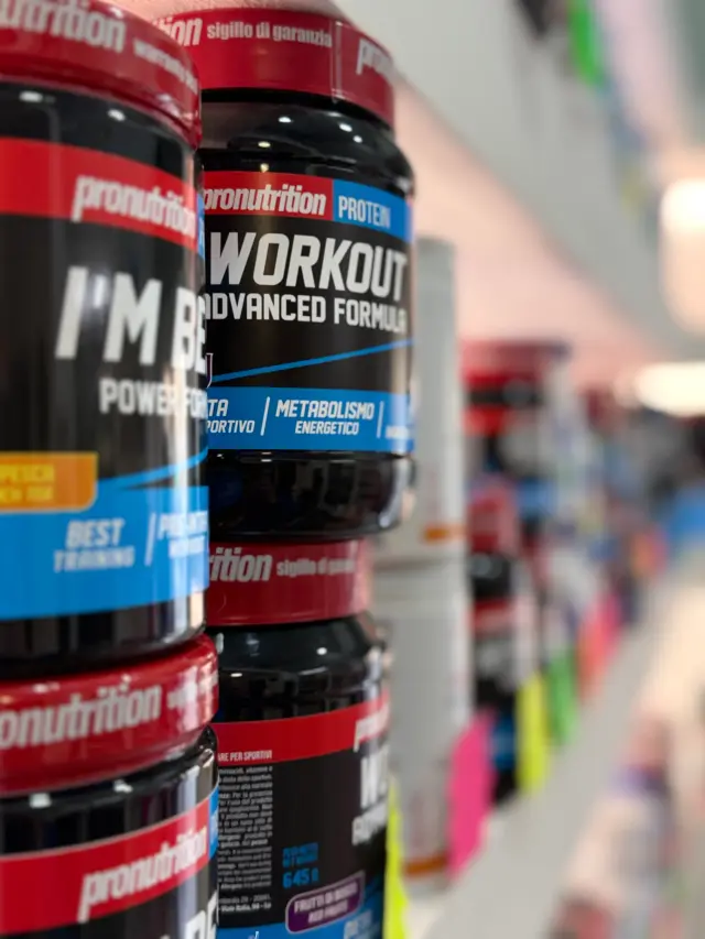 Pro nutri lab - Abbigliamento sportivo a Genova (6)