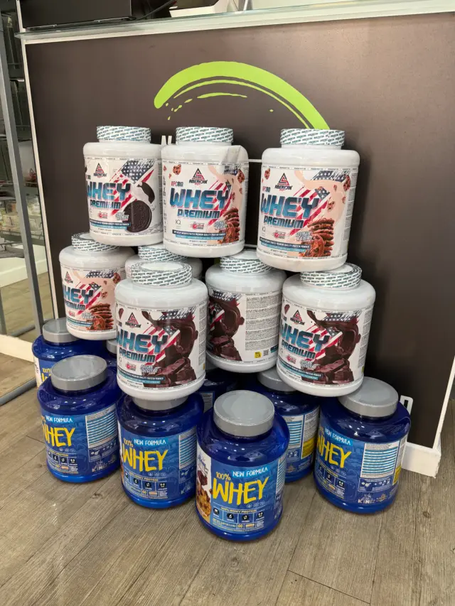 Pro nutri lab - Abbigliamento sportivo a Genova