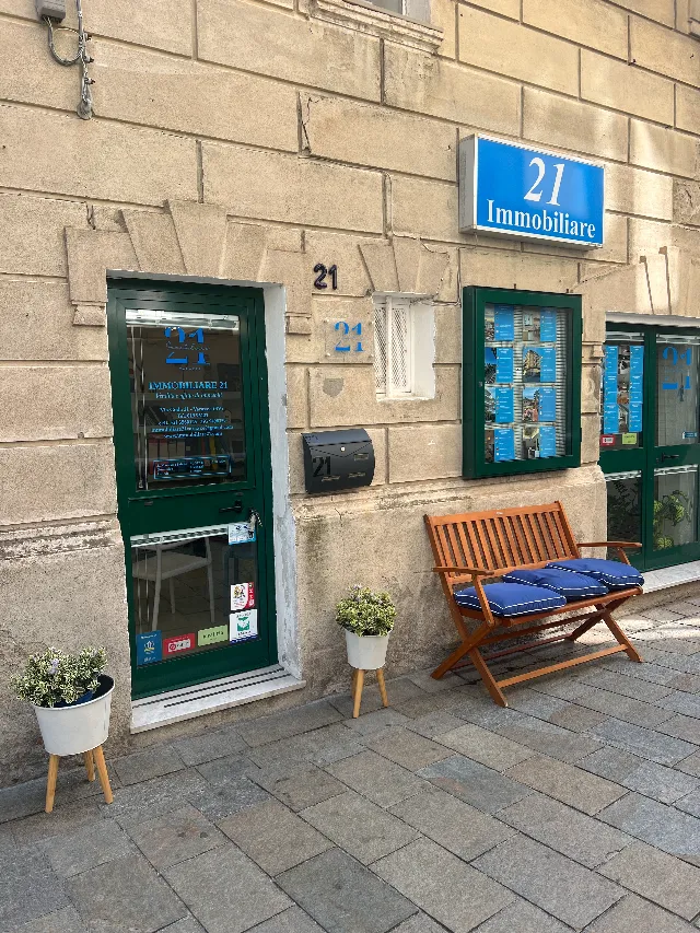 Immobiliare 21 - Agenzie immobiliari a Varazze (3)