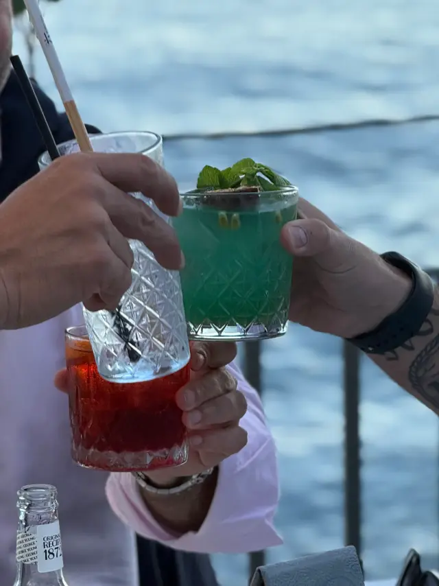 Oasi del Mare 2.0 - Cocktail bar a Genova
